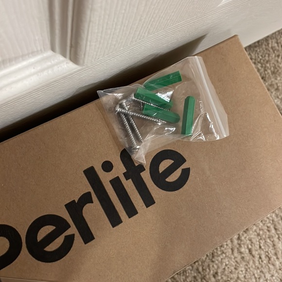 🛍️NIB Storage shelf - Picture 4 of 4